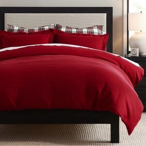 Pottery Barn Red Linen Duvet Cover Set - New without Tags